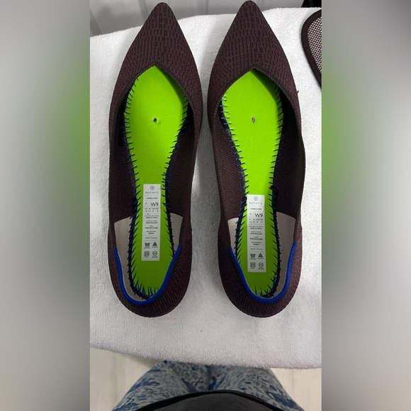 Ladies Rothy’s points - Picture 5 of 6